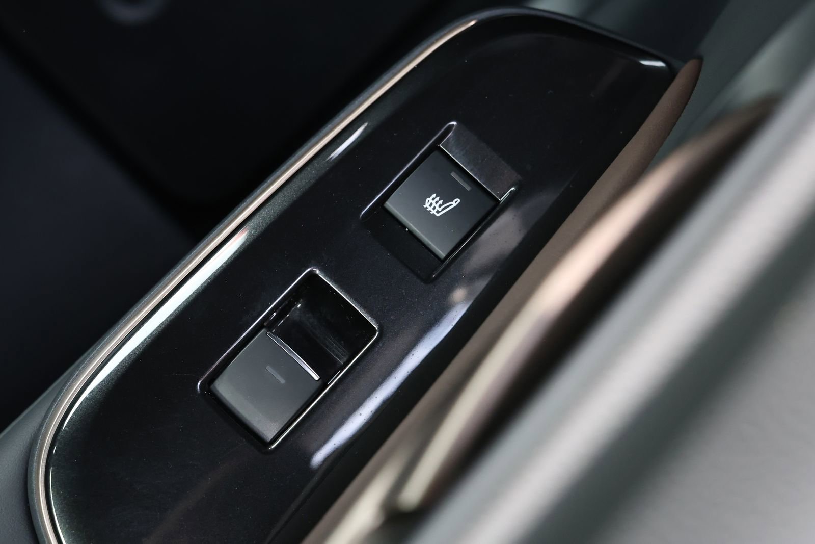 Used 2024 Toyota Crown AWD/4WD image 35