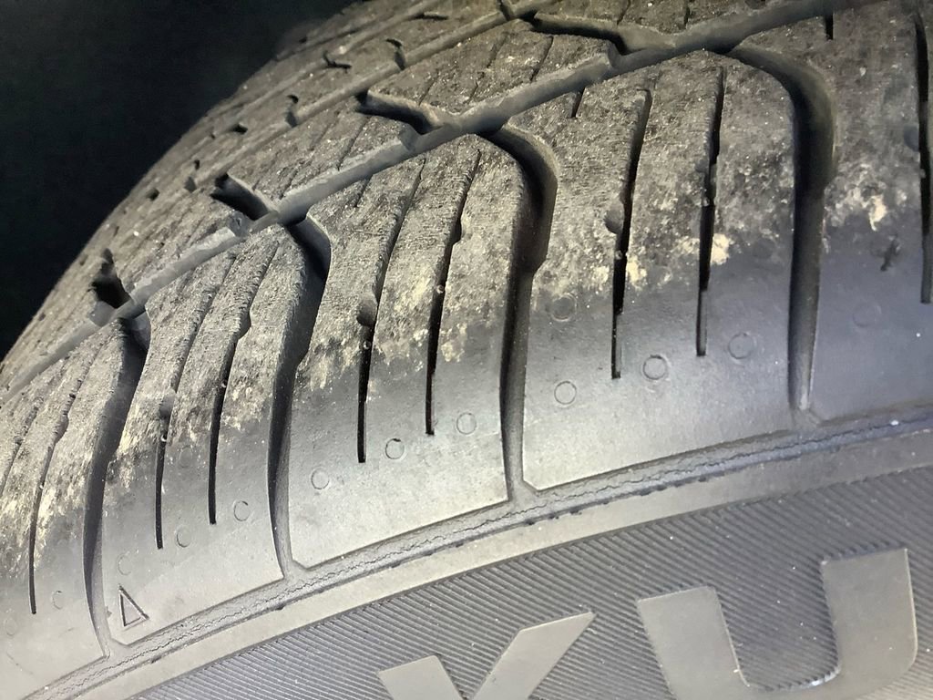 Used 2016 Ford Mustang Premium image 22