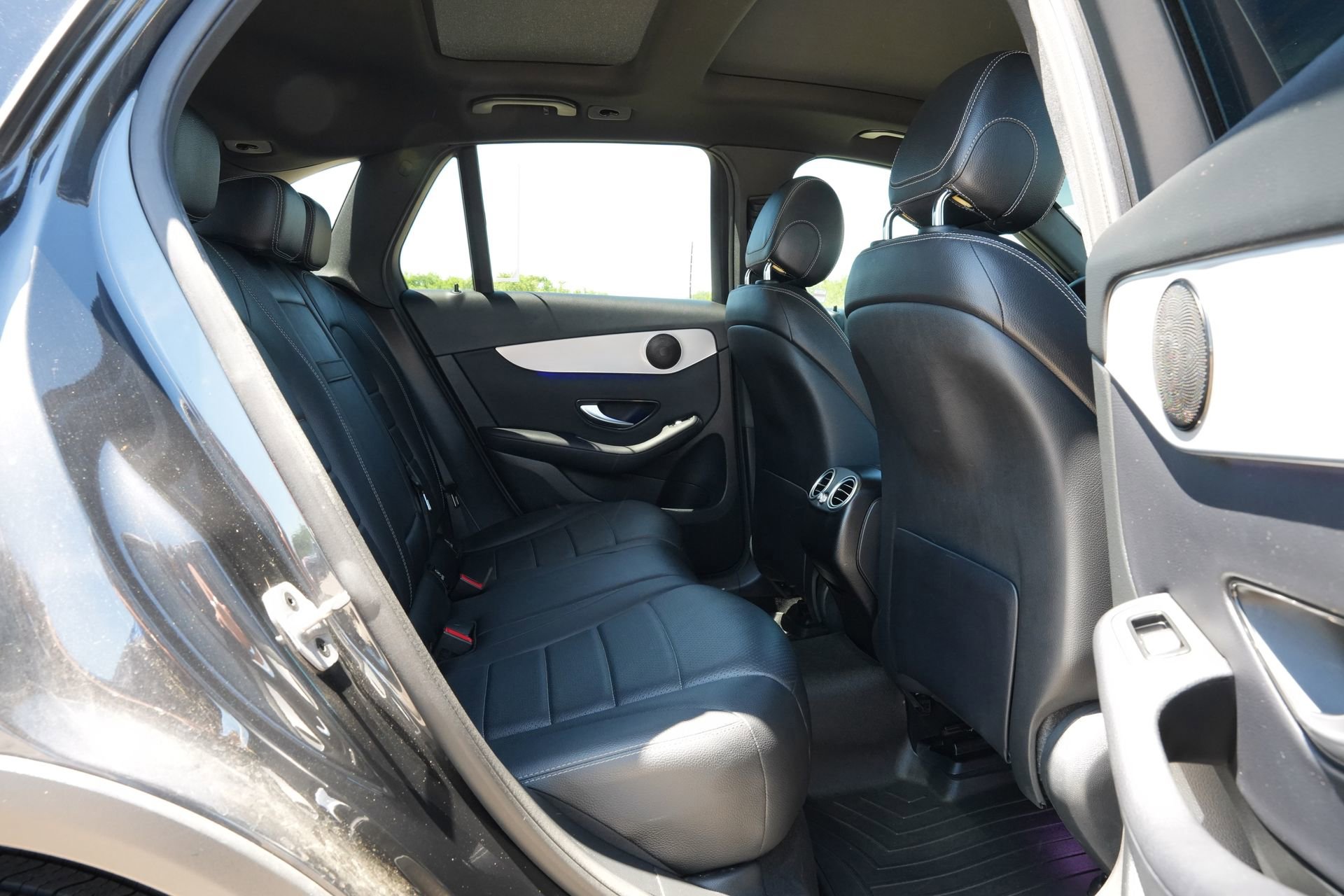 Used 2022 Mercedes-Benz GLC 300 image 24