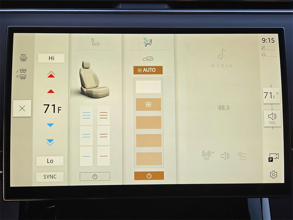 Used 2025 Land Rover Range Rover Sport Dynamic SE image 13