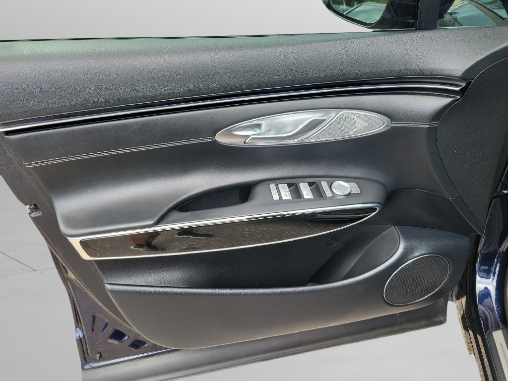 Used 2023 Genesis GV70 2.5T AWD/4WD image 20