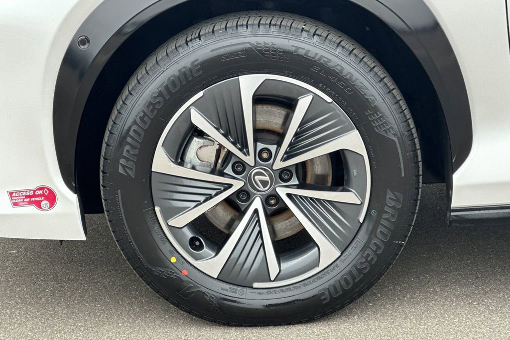 Certified 2023 Lexus RZ 450e Premium w/ Technology Package AWD/4WD image 25