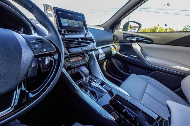 New 2026 Mitsubishi Eclipse Cross SEL image 30