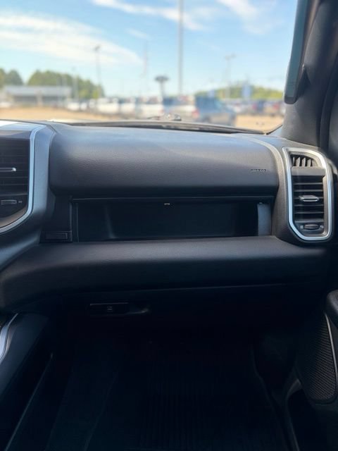 Used 2022 RAM 1500 Big Horn AWD/4WD image 19