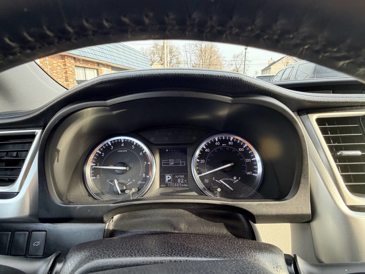 Used 2015 Toyota Highlander Plus AWD/4WD image 6