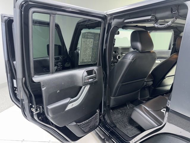 Used 2016 Jeep Wrangler Unlimited Rubicon image 19