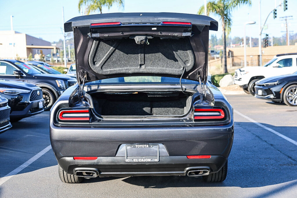 Used 2023 Dodge Challenger SXT w/ Blacktop Package image 21