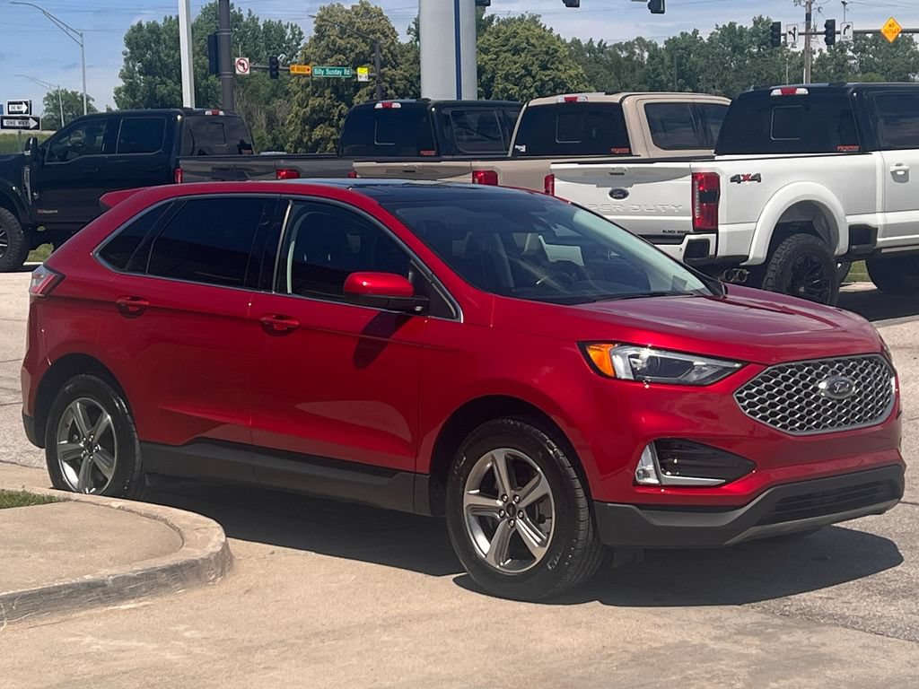 Used 2023 Ford Edge SEL w/ Convenience Package AWD/4WD image 7