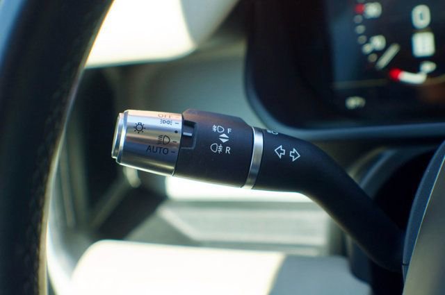 Used 2022 Land Rover Defender 90 S image 27