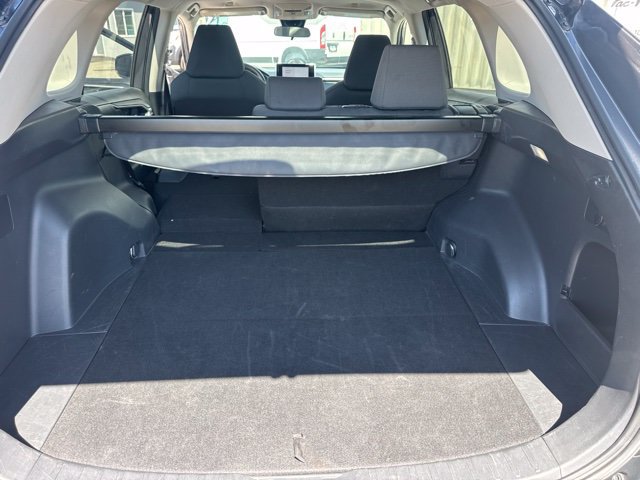 Used 2024 Toyota RAV4 XLE AWD/4WD image 38