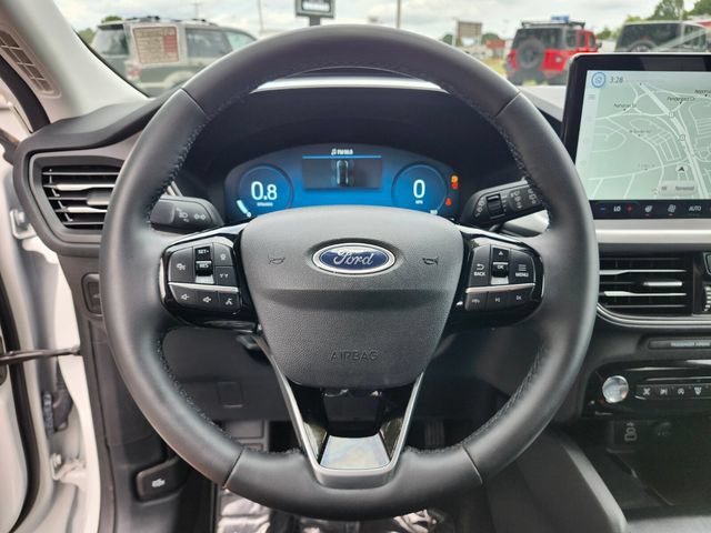 Certified 2024 Ford Escape Platinum AWD/4WD image 28