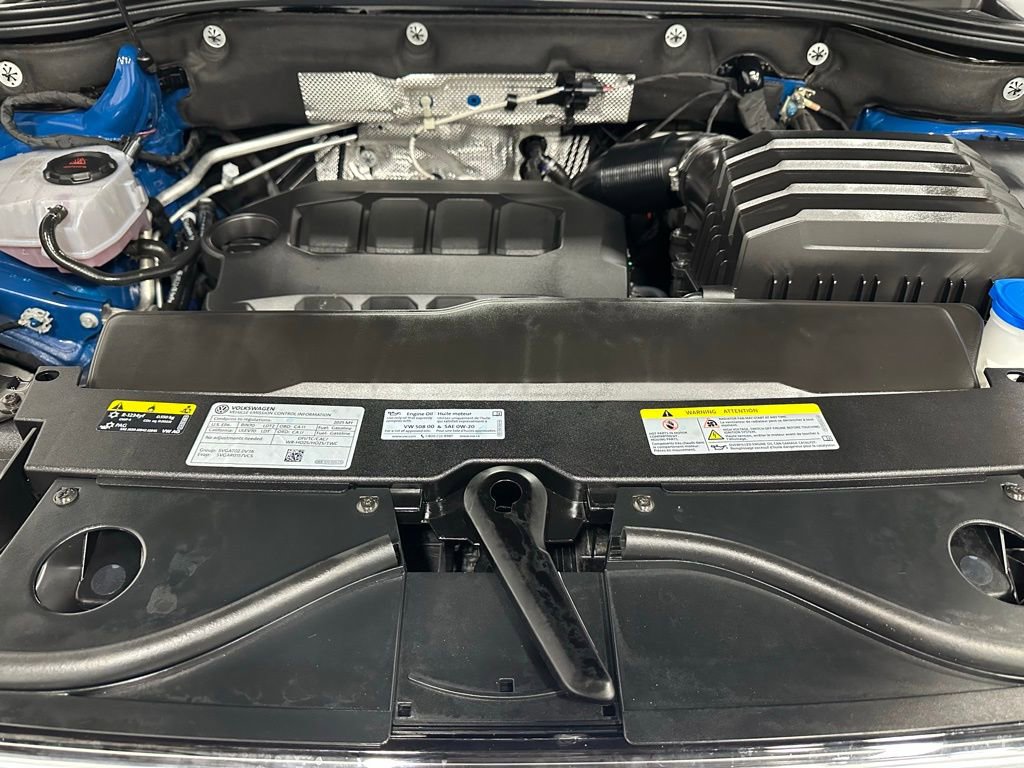 Used 2025 Volkswagen Atlas Cross Sport SE image 70