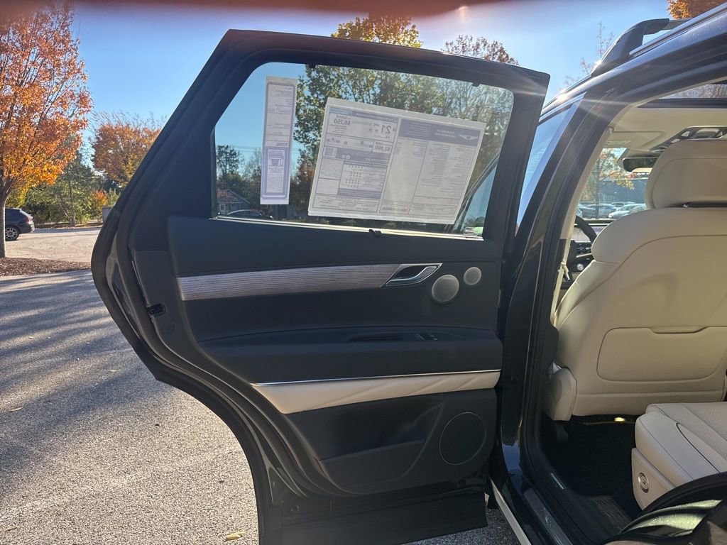 New 2026 Genesis GV80 2.5T Advanced image 23