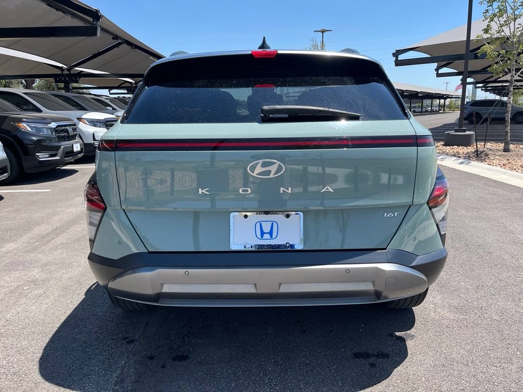 Used 2024 Hyundai Kona Limited FWD image 5