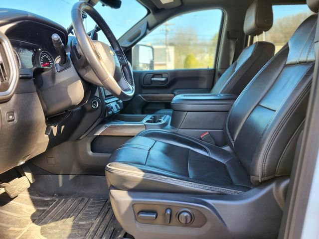 Used 2020 Chevrolet Silverado 2500 High Country w/ Z71 Off-Road Package image 18
