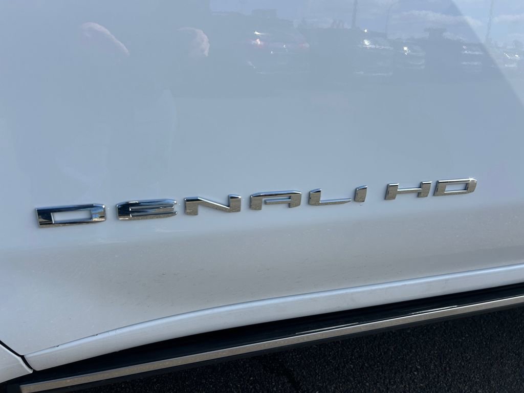 Used 2024 GMC Sierra 3500 Denali w/ Denali Reserve Package AWD/4WD image 32
