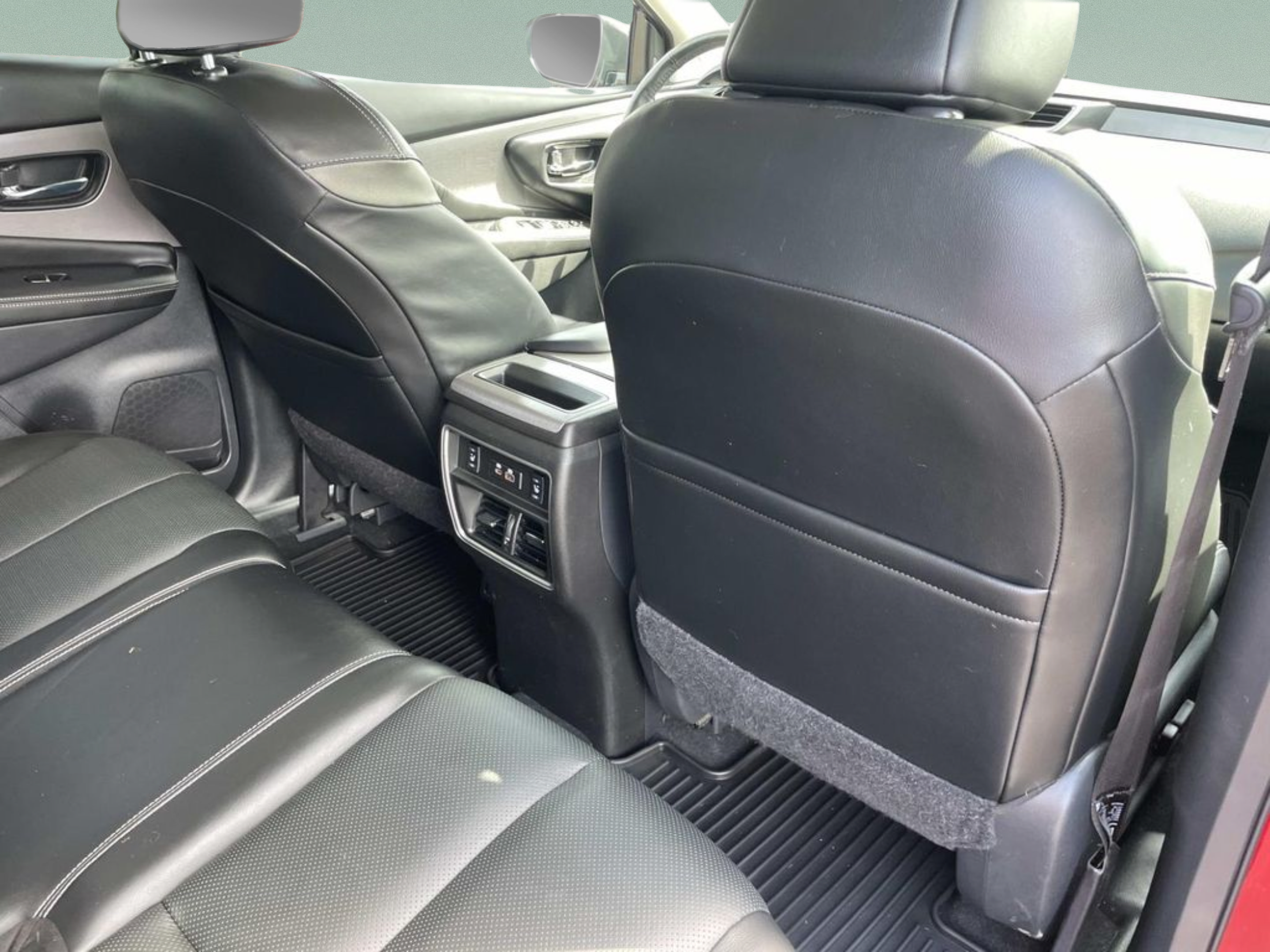 Used 2023 Nissan Murano SL w/ SL Moonroof Package FWD image 15