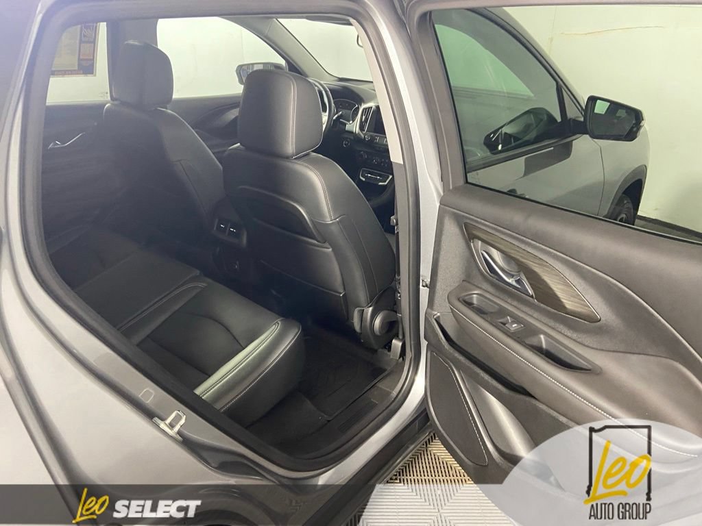 Used 2023 GMC Terrain SLT w/ Infotainment Package II AWD/4WD image 21