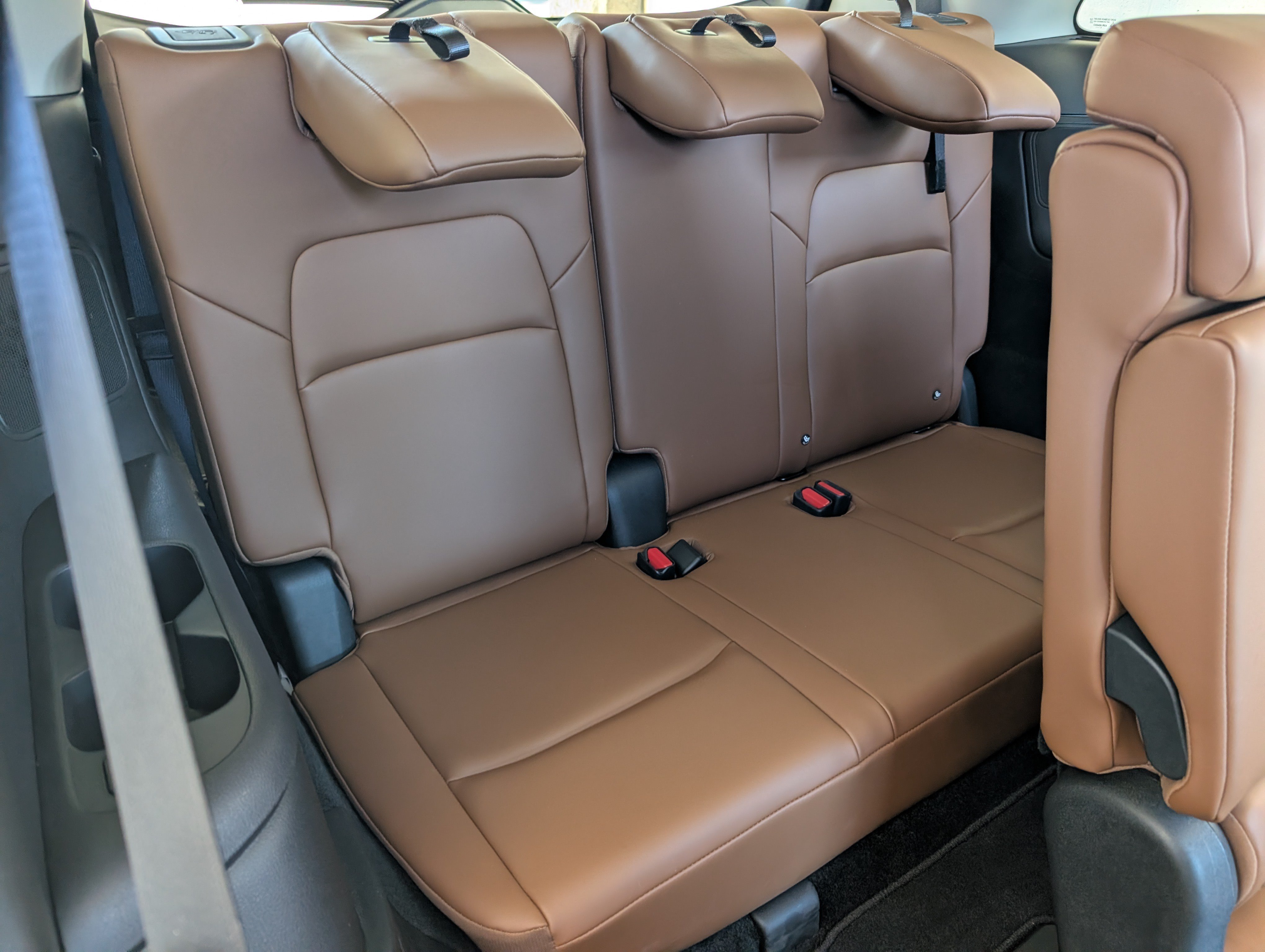 Used 2025 Nissan Pathfinder Platinum w/ Cargo Package FWD image 23