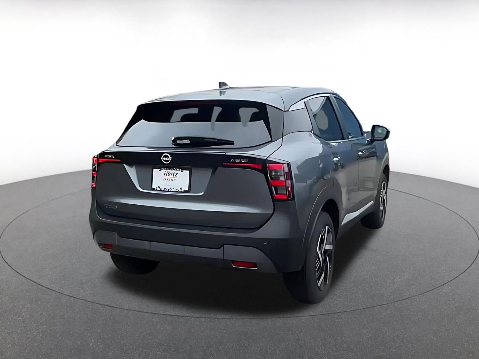 Used 2025 Nissan Kicks SV image 14