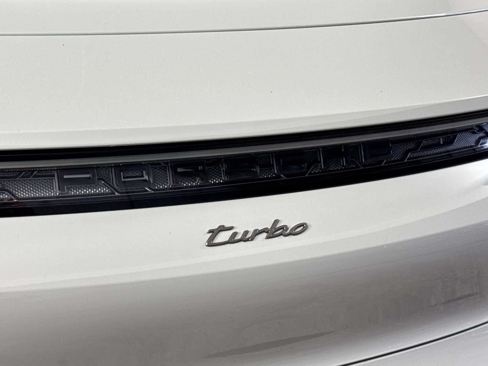 Used 2025 Porsche Taycan Turbo image 28