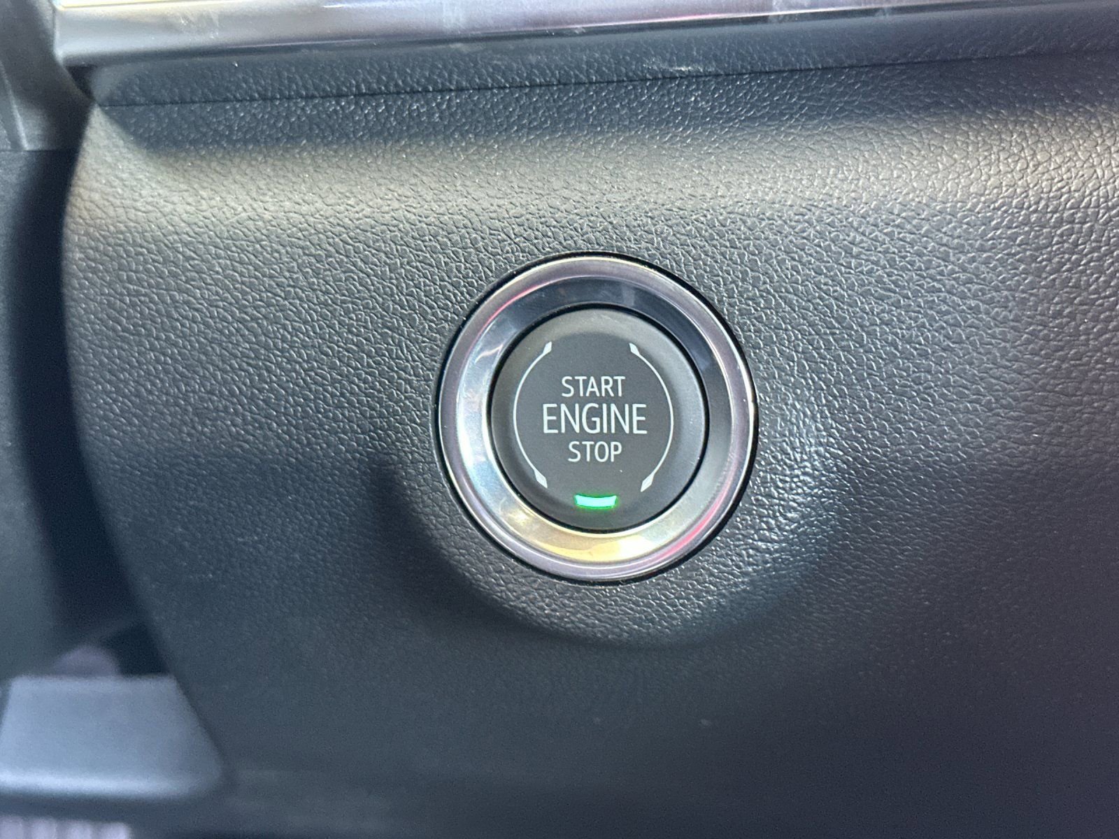 New 2026 GMC Terrain Elevation w/ Elevation Premium Package FWD image 23