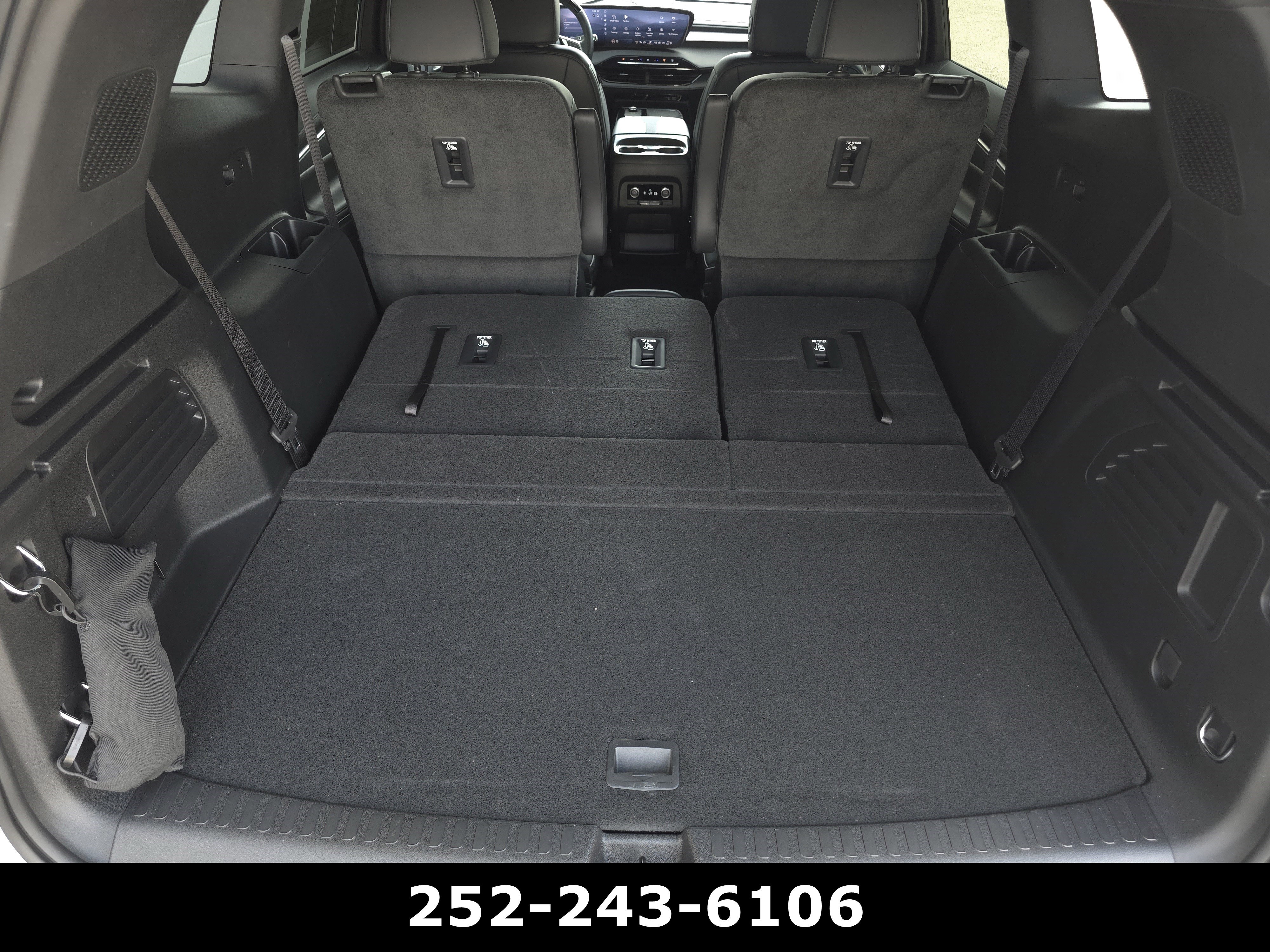 Used 2025 Buick Enclave Sport Touring w/ Super Cruise Package FWD image 37