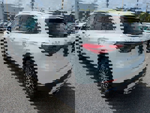 Used 2026 Mercedes-Benz GLC 300 4MATIC image 6