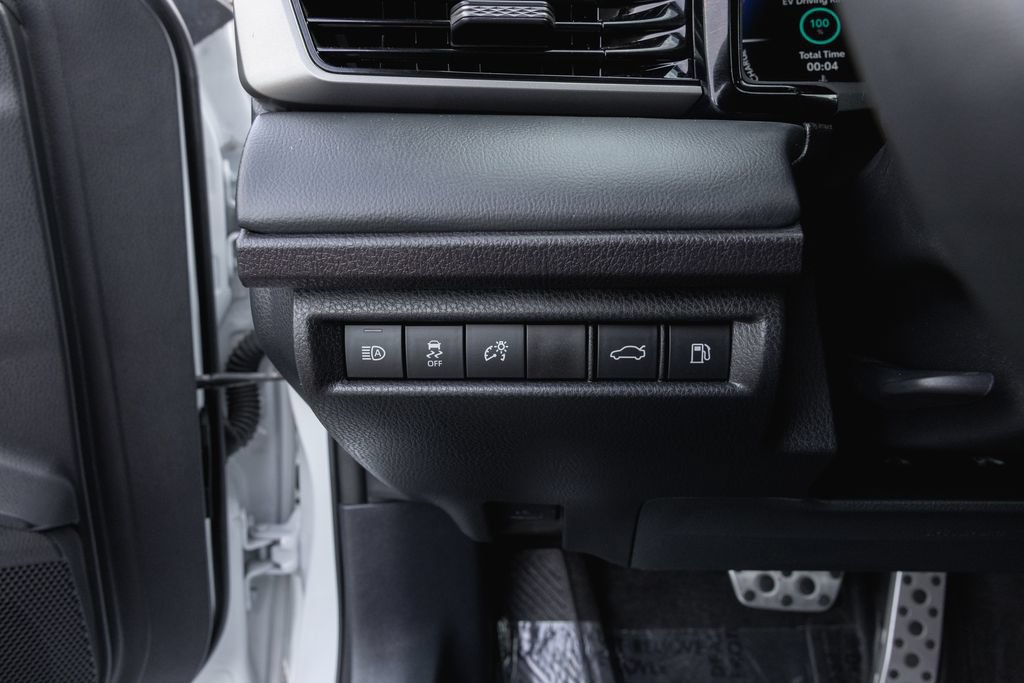 Certified 2025 Toyota Camry XSE AWD/4WD image 13