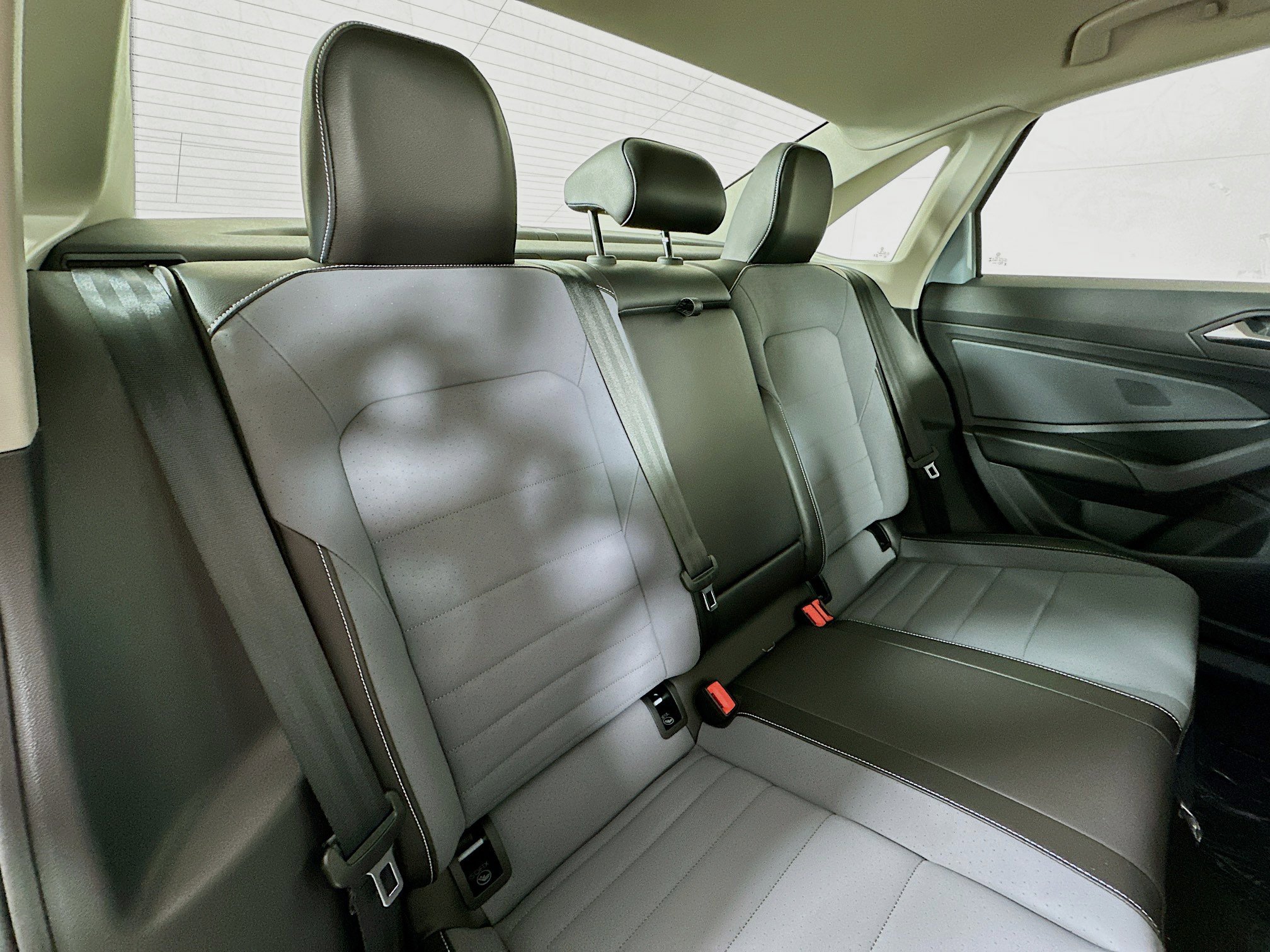 New 2026 Volkswagen Jetta SE image 25