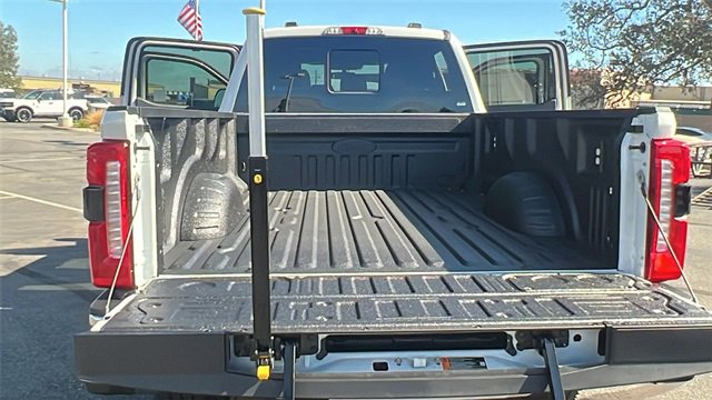 New 2026 Ford F350 Lariat image 13