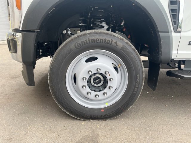 New 2026 Ford F550 4x4 Crew Cab image 15