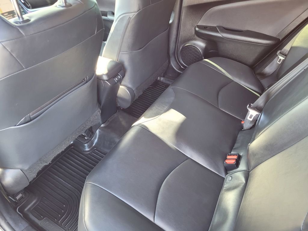 Used 2022 Toyota Prius Prime XLE image 10