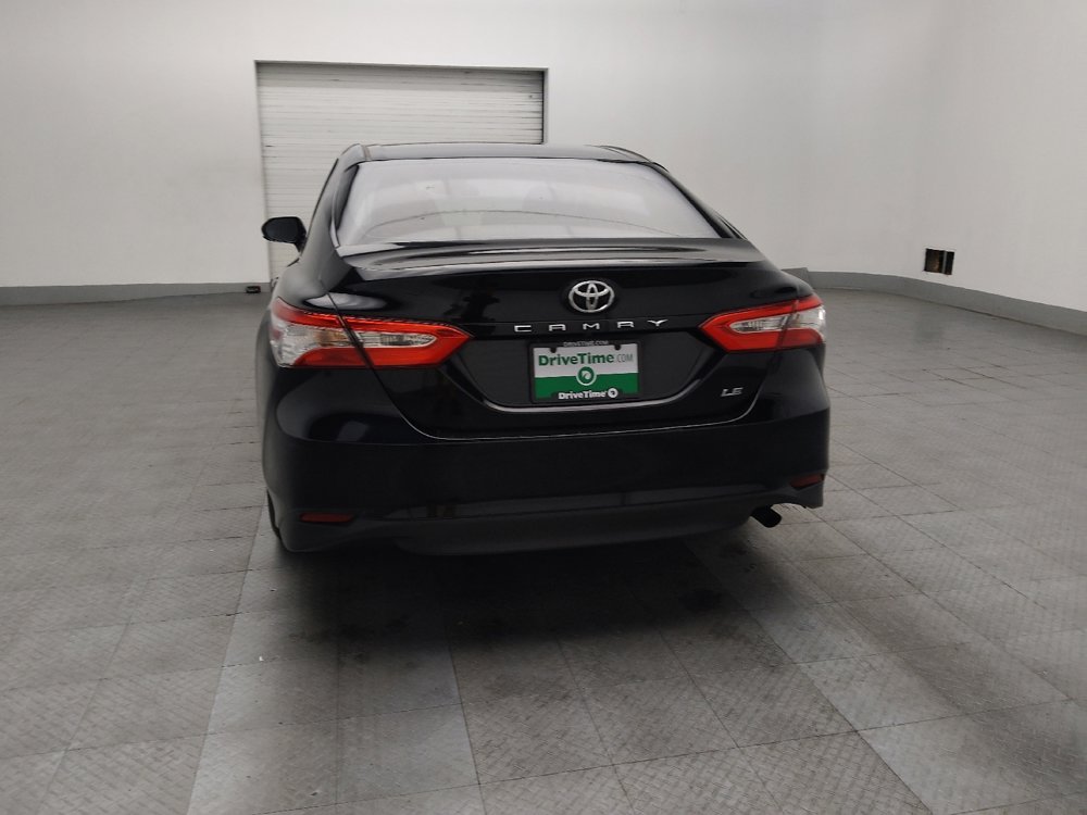Used 2018 Toyota Camry LE FWD image 6