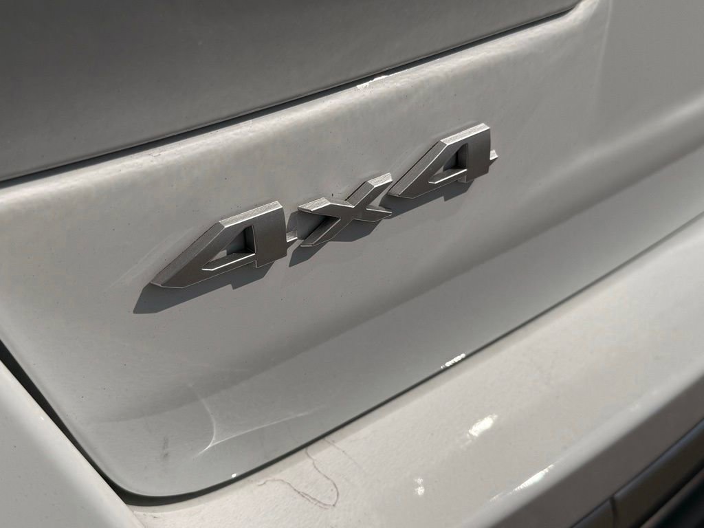 New 2026 Jeep Grand Cherokee Laredo AWD/4WD image 31