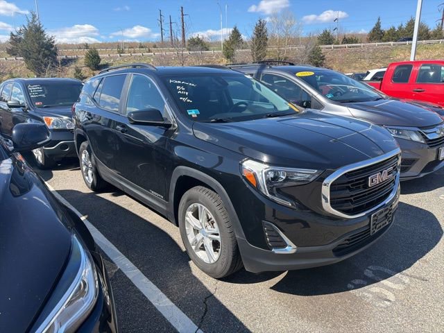 Used 2021 GMC Terrain SLE w/ Driver Convenience Package AWD/4WD image 1
