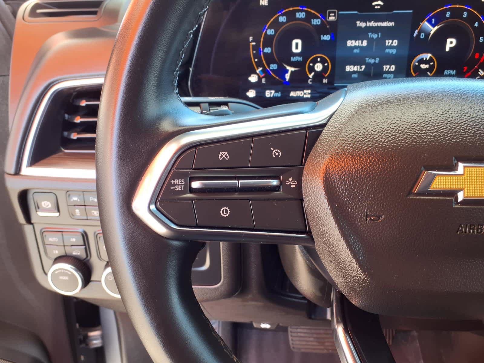 Used 2025 Chevrolet Tahoe LT AWD/4WD image 10