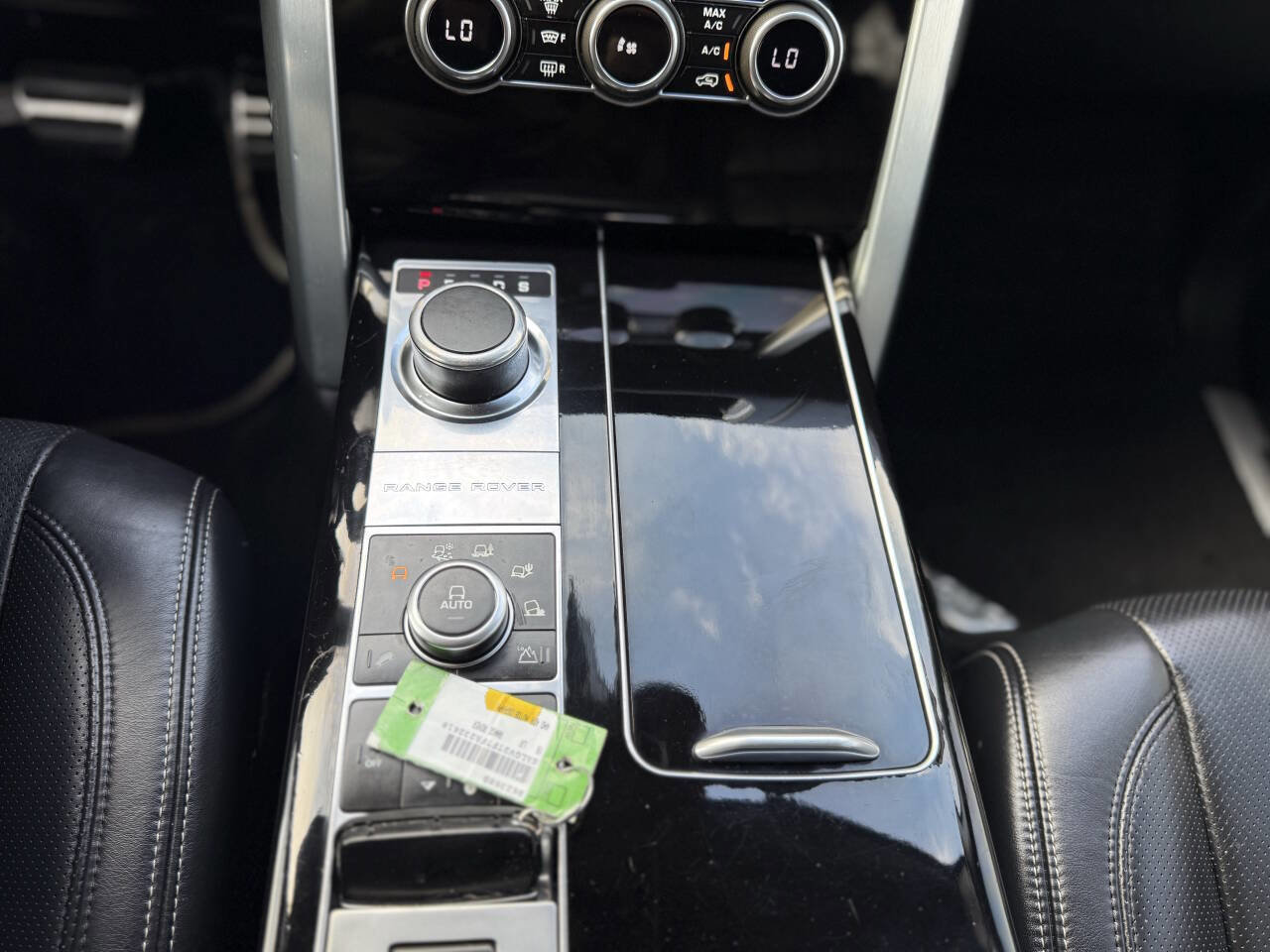 Used 2015 Land Rover Range Rover Autobiography image 20