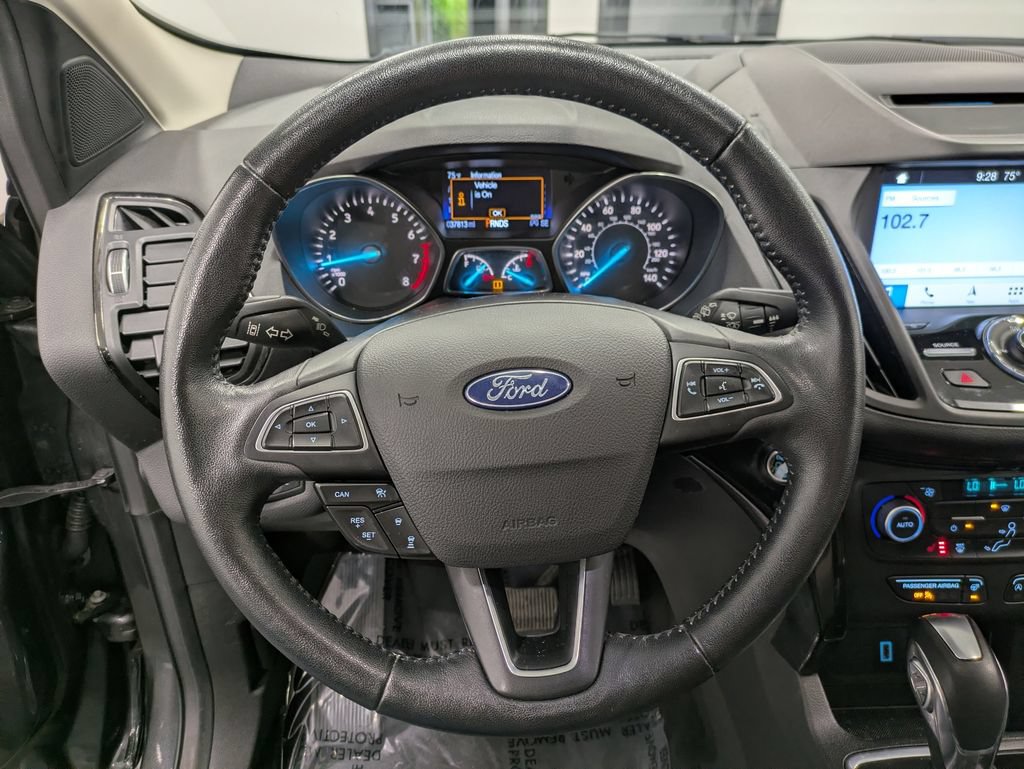 Used 2018 Ford Escape Titanium w/ Ford Safe & Smart Package AWD/4WD image 20