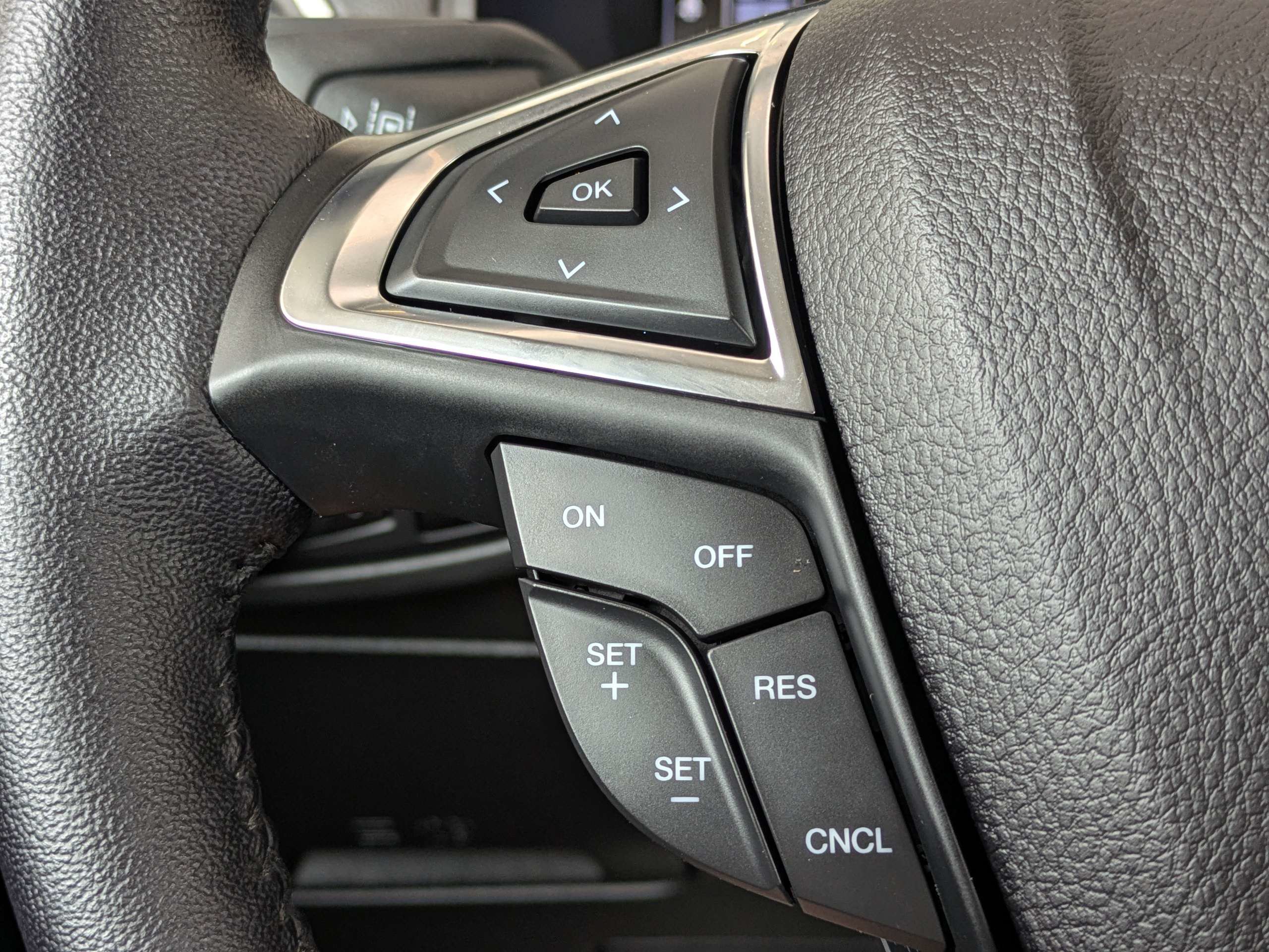 Used 2023 Ford Edge SEL w/ Convenience Package AWD/4WD image 26