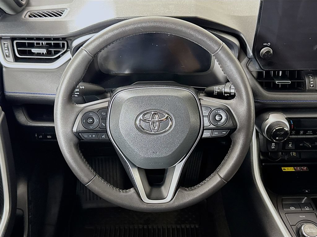 Certified 2023 Toyota RAV4 XSE AWD/4WD image 4