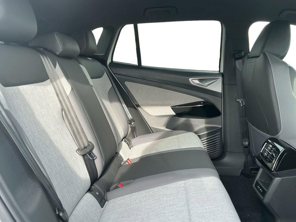New 2026 Volkswagen ID.4 Pro image 19