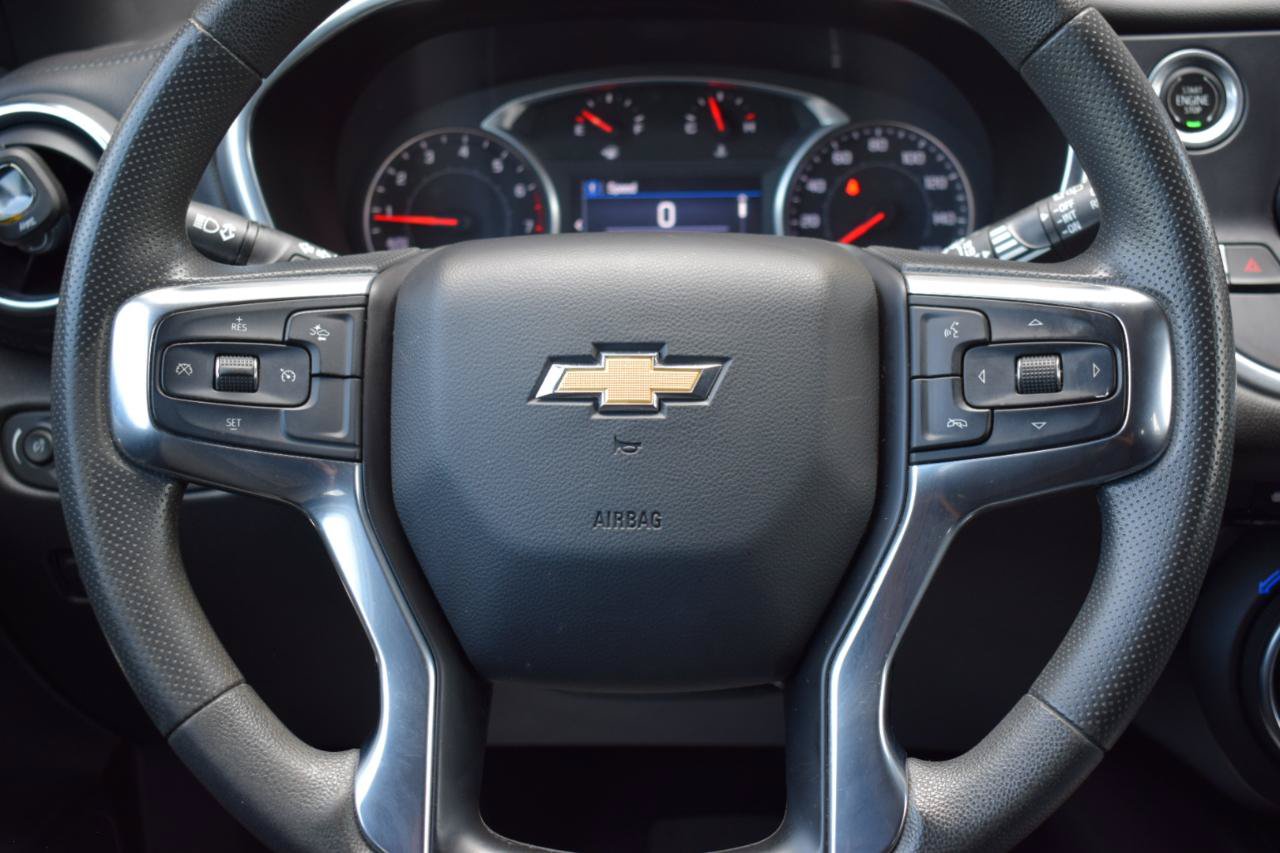 Used 2022 Chevrolet Blazer LT FWD image 16