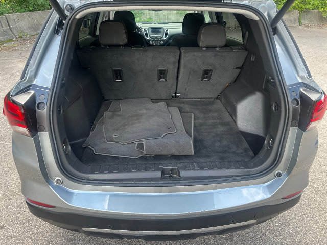 Used 2024 Chevrolet Equinox LT AWD/4WD image 13