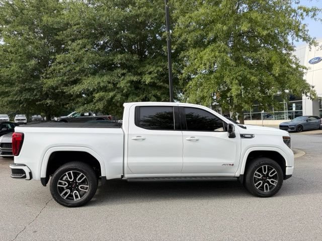 Used 2025 GMC Sierra 1500 AT4 w/ AT4 Premium Package AWD/4WD image 6
