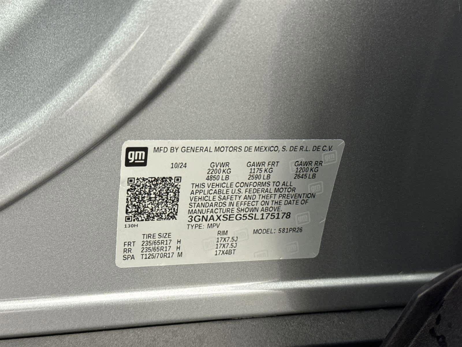 Used 2025 Chevrolet Equinox ACTIV image 28