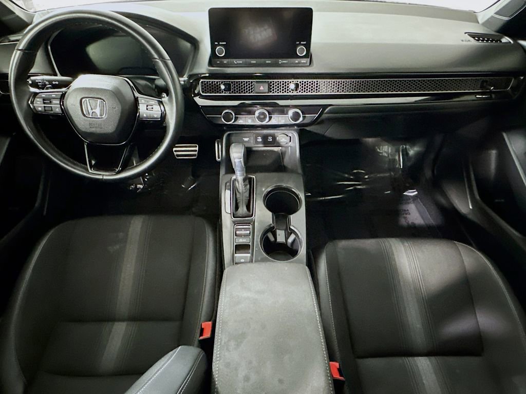Used 2025 Honda Civic Sport image 16