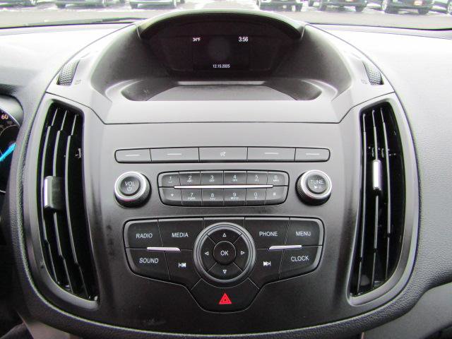 Used 2019 Ford Escape S image 10