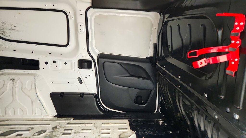Used 2021 RAM ProMaster City Tradesman image 26