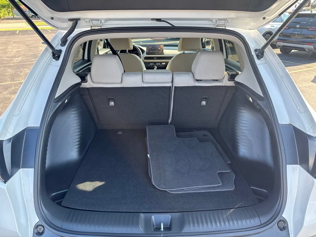 Certified 2026 Honda HR-V LX image 17